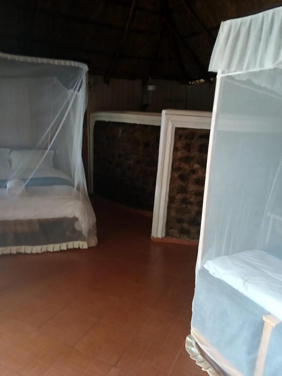Ches Bay Resort Nangina Luaran gambar