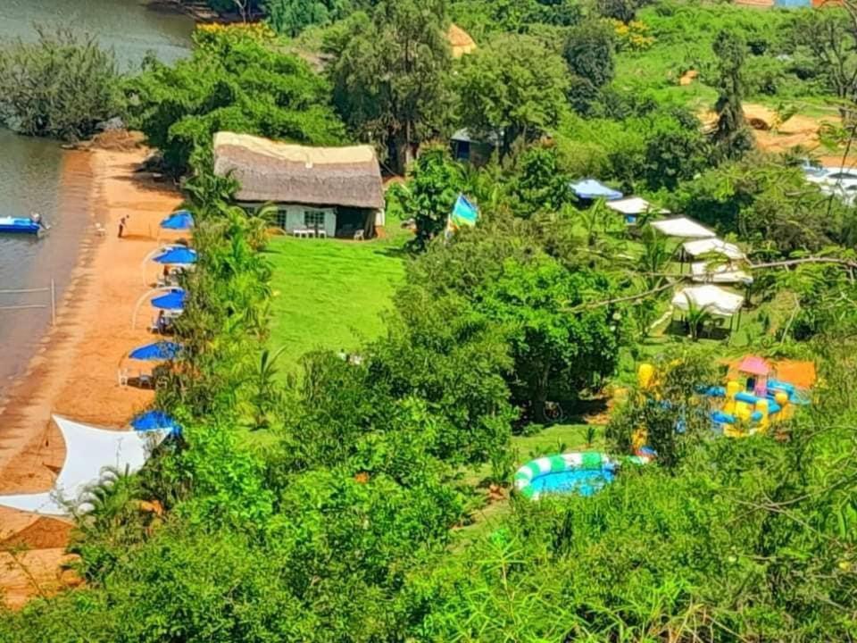 Ches Bay Resort Nangina Luaran gambar